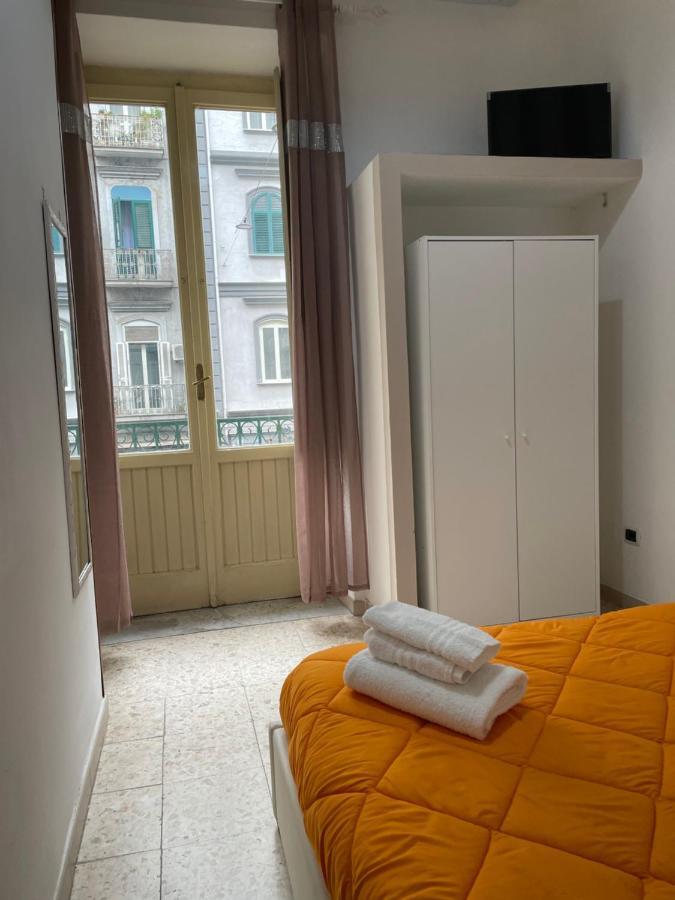 Bed and Breakfast A Cas E Vicenz à Naples Chambre photo