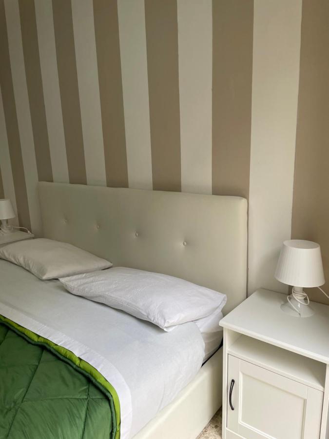 Bed and Breakfast A Cas E Vicenz à Naples Extérieur photo