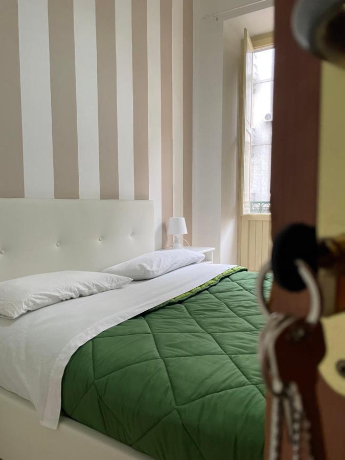 Bed and Breakfast A Cas E Vicenz à Naples Extérieur photo